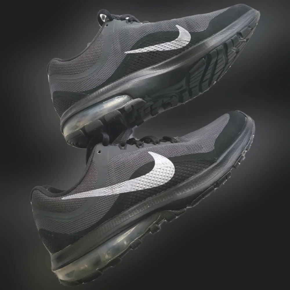 Nike Air Max Dynasty black Running Shoes